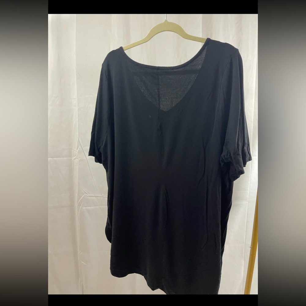 Black Jack Skellington Graphic Tee - Picture 2 of 3